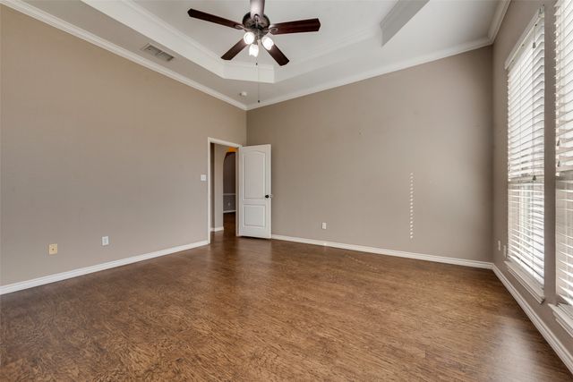 405 Arbor Lawn Drive, Burleson, TX 76028