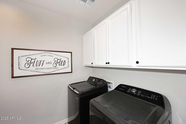 4278 E JESSE Street, Gilbert, AZ 85295