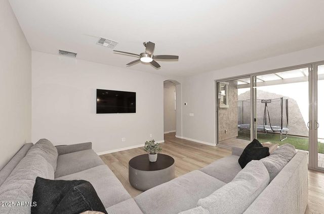 4278 E JESSE Street, Gilbert, AZ 85295