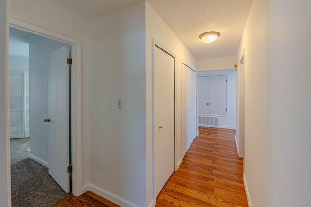 84 Dakota Morning Road NE, Albuquerque, NM 87124