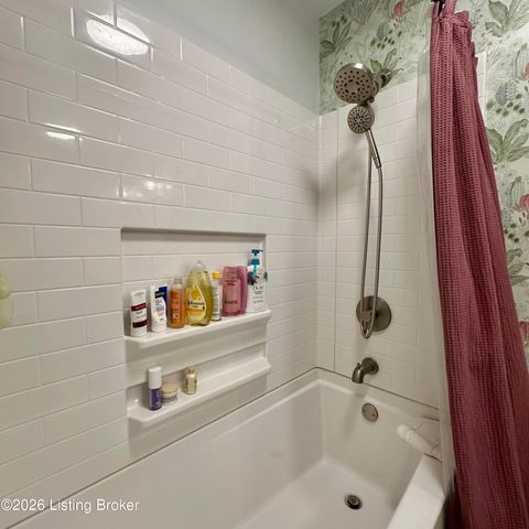 1935 Gardiner Ln J144, Louisville, KY 40205