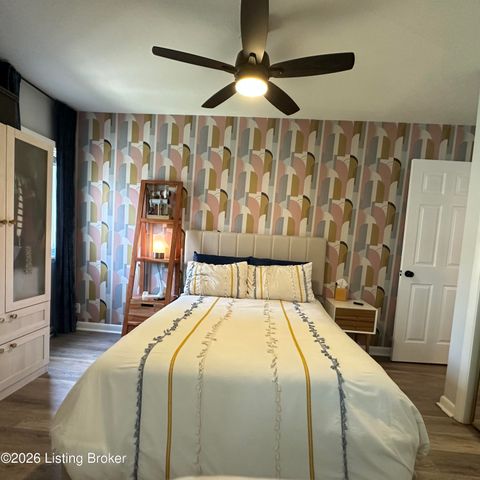 1935 Gardiner Ln J144, Louisville, KY 40205