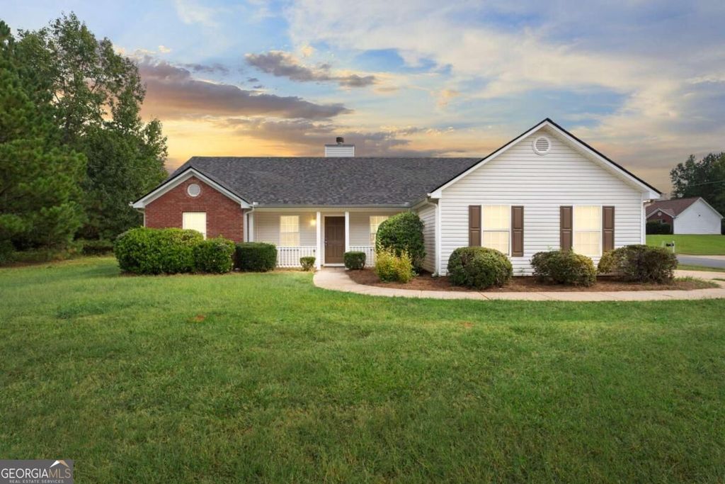 15 Amber Way, Covington, GA 30016 — exterior