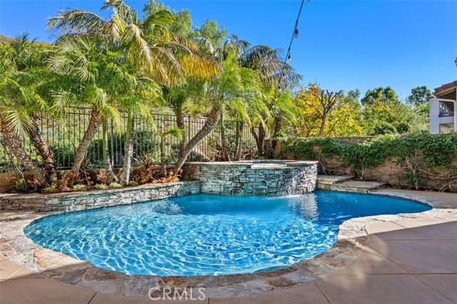 22816 Maiden Lane, Mission Viejo, CA 92692