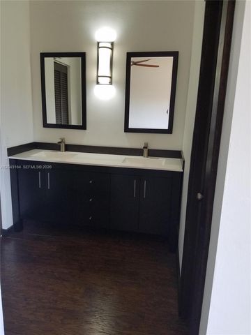 406 SE 14th St, Dania Beach, FL 33004