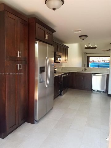 406 SE 14th St, Dania Beach, FL 33004