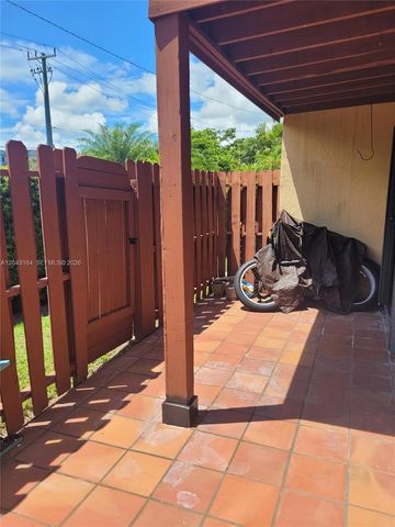 406 SE 14th St, Dania Beach, FL 33004