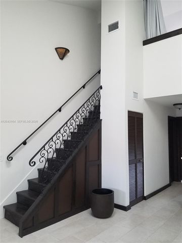 406 SE 14th St, Dania Beach, FL 33004