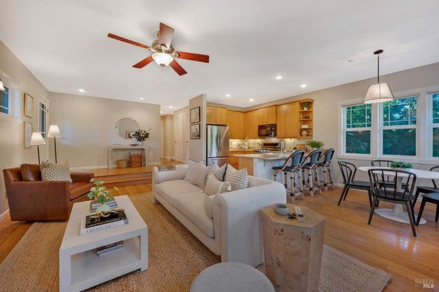 17211 Park Ave, Sonoma, CA 95476