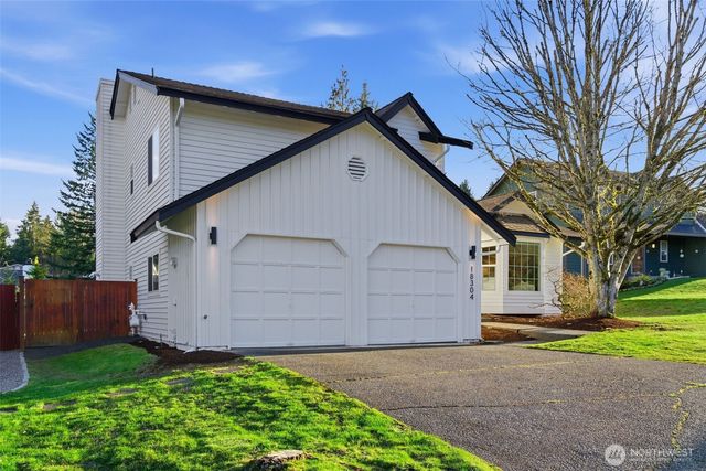 18304 152nd Court SE, Renton, WA 98058