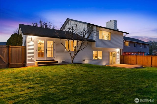 18304 152nd Court SE, Renton, WA 98058