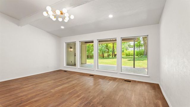 1708 Bunting Lane, Edmond, OK 73034