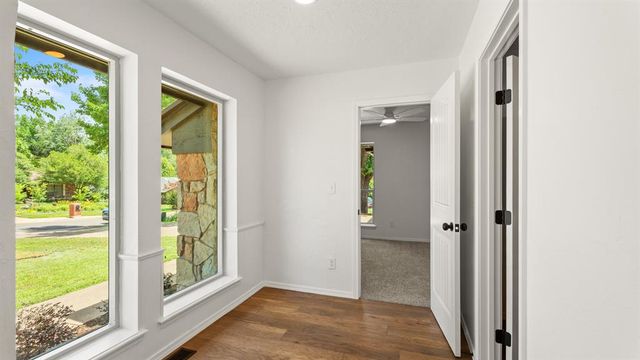 1708 Bunting Lane, Edmond, OK 73034