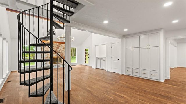1708 Bunting Lane, Edmond, OK 73034