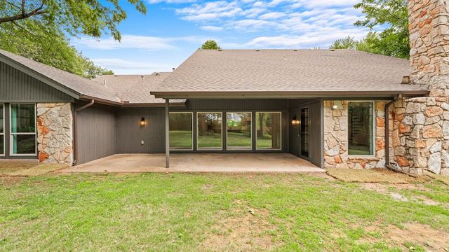 1708 Bunting Lane, Edmond, OK 73034