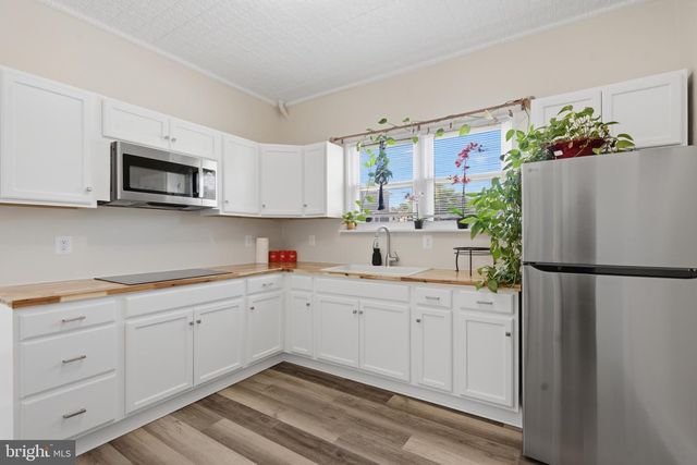 3724 35TH ST, Mount Rainier, MD 20712