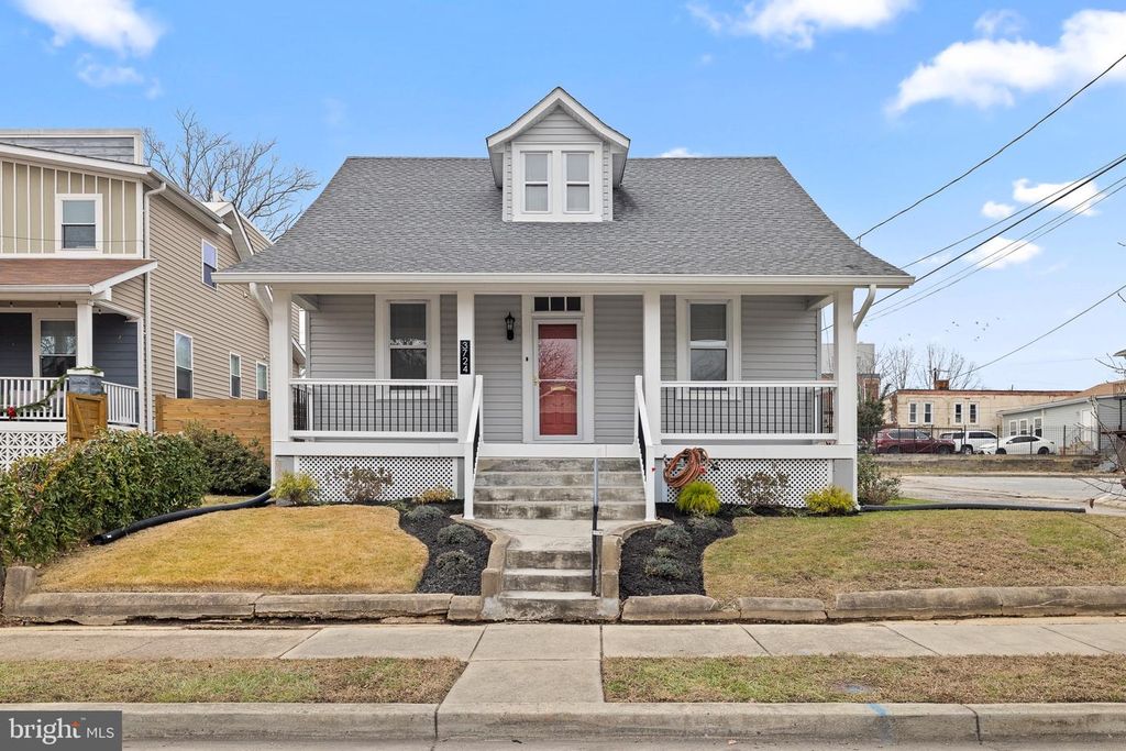 3724 35TH ST, Mount Rainier, MD 20712