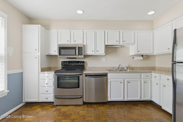 961 Whetstone Way, Louisville, KY 40223