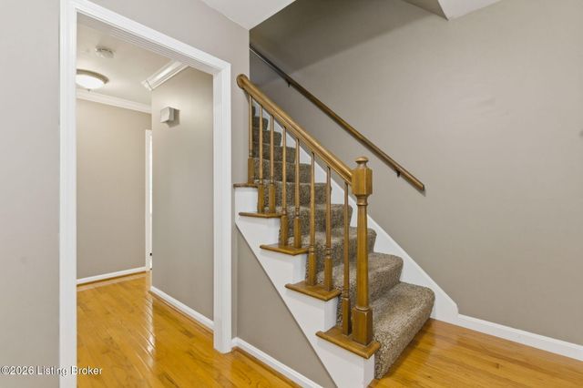 961 Whetstone Way, Louisville, KY 40223