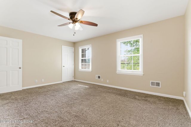 961 Whetstone Way, Louisville, KY 40223