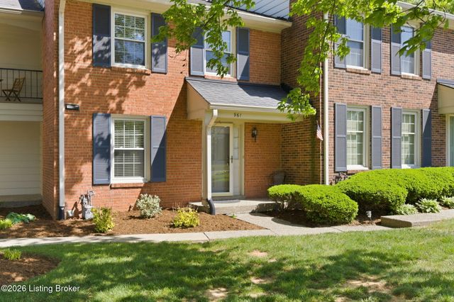 961 Whetstone Way, Louisville, KY 40223