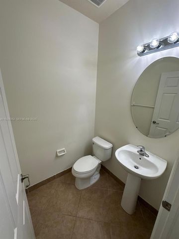 12444 Emerald Creek Mnr 12444, Plantation, FL 33325