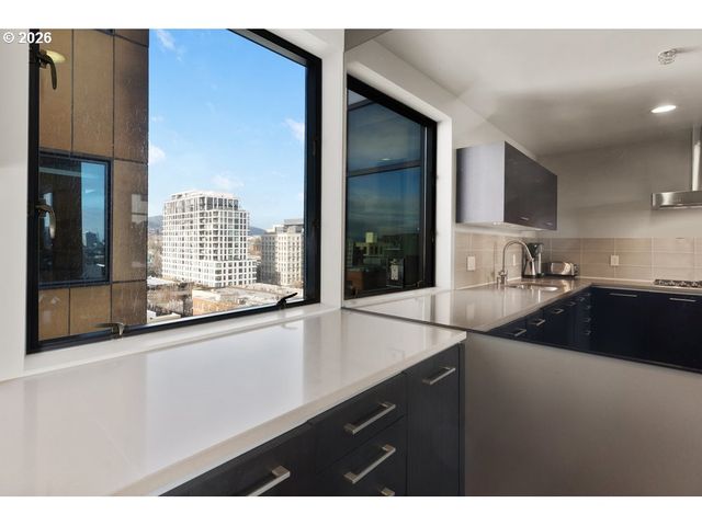 311 Nw 12TH Ave 1001, Portland, OR 97209