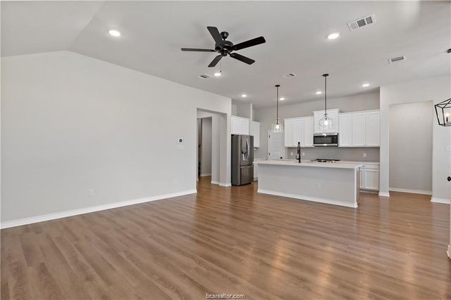 3429 Omaha Court, Bryan, TX 77808