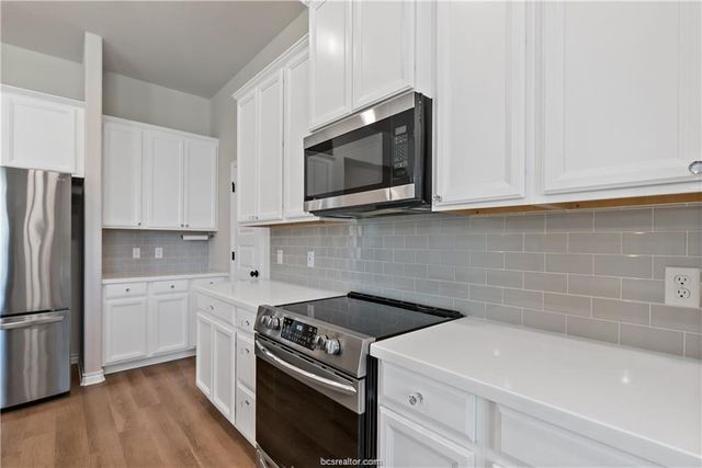 3429 Omaha Court, Bryan, TX 77808