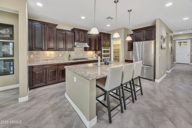 3809 W Aracely Drive, New River, AZ 85087