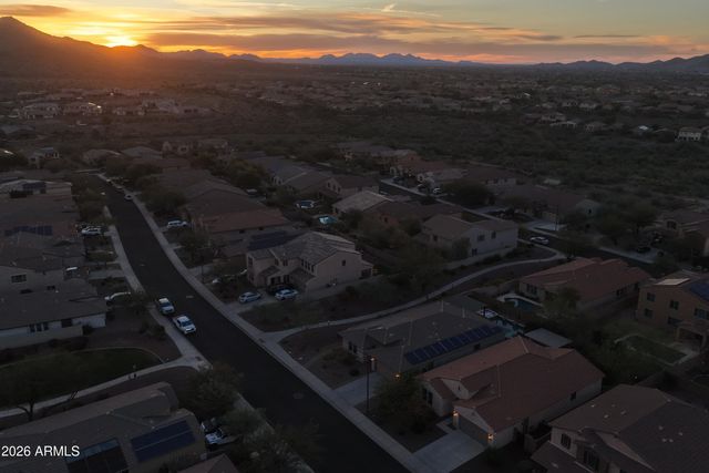 3809 W Aracely Drive, New River, AZ 85087