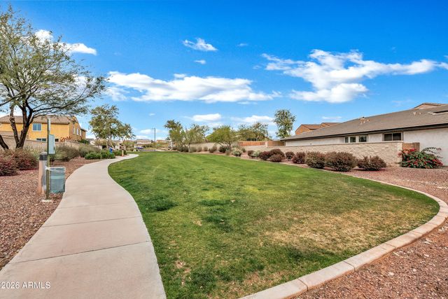 3809 W Aracely Drive, New River, AZ 85087