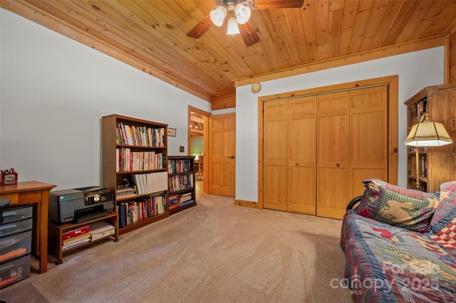 23 Jay Foster Way 22/23, Saluda, NC 28773