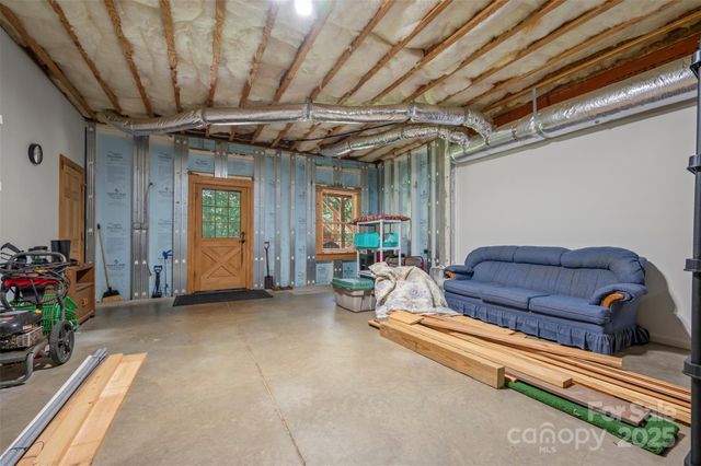 23 Jay Foster Way 22/23, Saluda, NC 28773