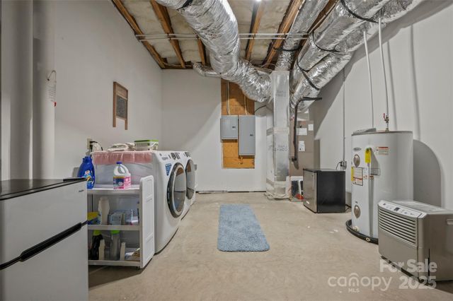 23 Jay Foster Way 22/23, Saluda, NC 28773