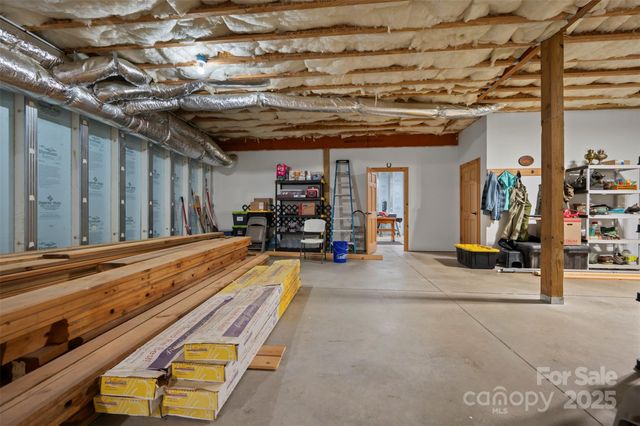 23 Jay Foster Way 22/23, Saluda, NC 28773