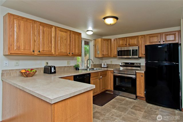 4237 S 326th Place, Federal Way, WA 98001