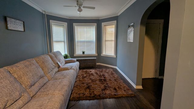7421 S Dante Avenue, Chicago, IL 60619