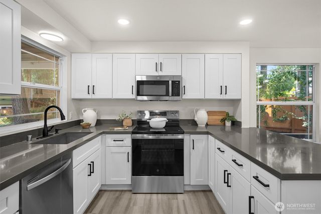13219 NE 139th Place, Kirkland, WA 98034