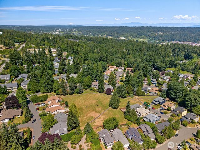 13219 NE 139th Place, Kirkland, WA 98034