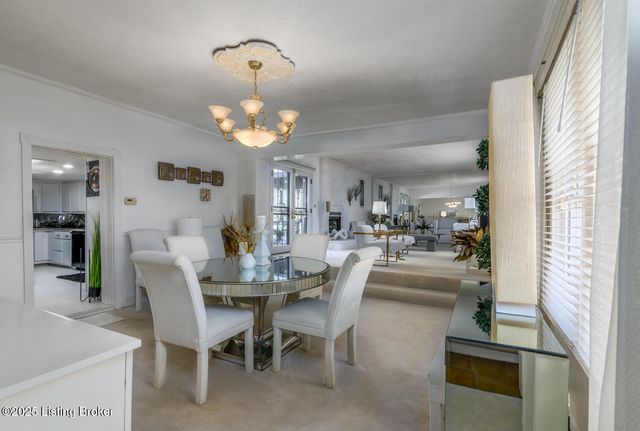 2851 S Wilson Rd, Radcliff, KY 40160