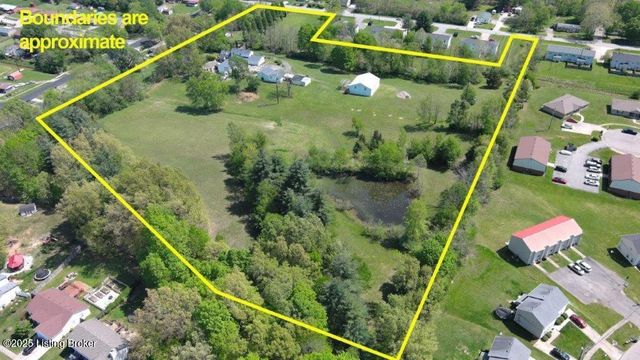 2851 S Wilson Rd, Radcliff, KY 40160