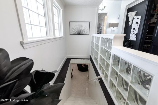 2851 S Wilson Rd, Radcliff, KY 40160