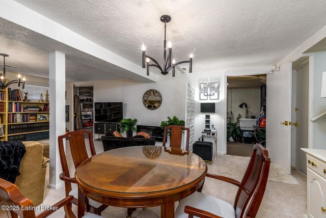 2851 S Wilson Rd, Radcliff, KY 40160