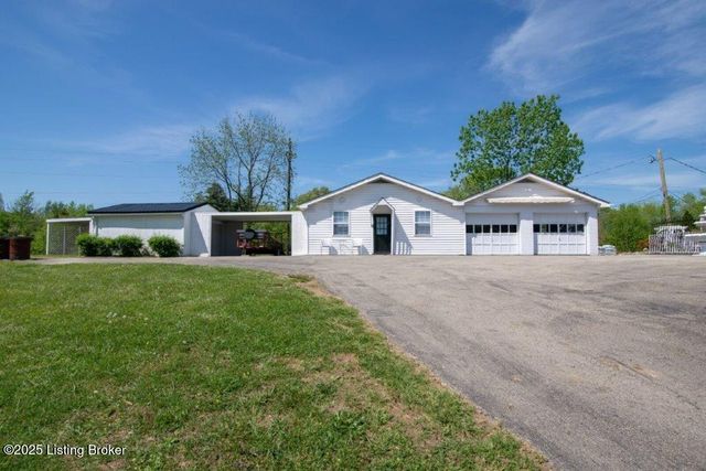 2851 S Wilson Rd, Radcliff, KY 40160