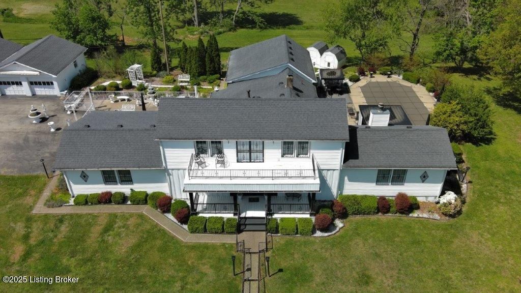 2851 S Wilson Rd, Radcliff, KY 40160