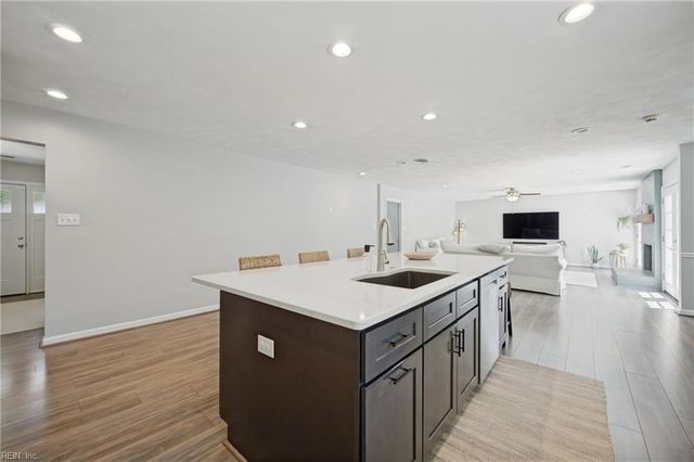 2301 Mossy Hollow PL, Virginia Beach, VA 23454