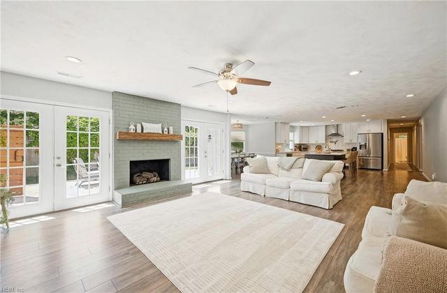 2301 Mossy Hollow PL, Virginia Beach, VA 23454