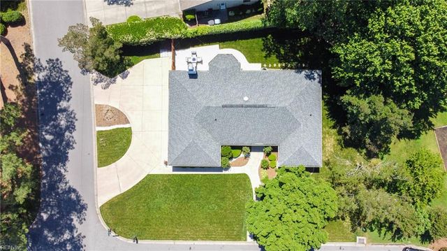 2301 Mossy Hollow PL, Virginia Beach, VA 23454