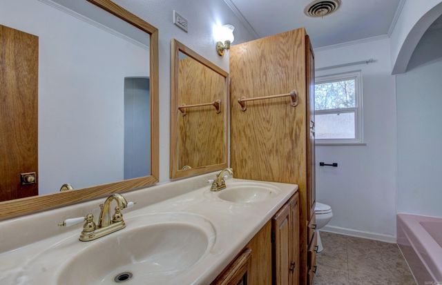 7914 Circle R Road, North Little Rock, AR 72118